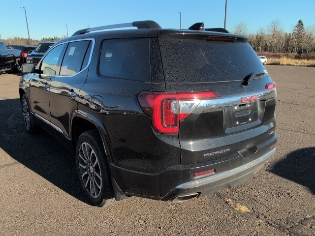 2021 Gmc Acadia Denali photo 3