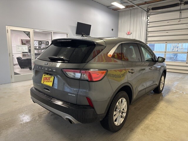 2021 Ford Escape SE photo 4