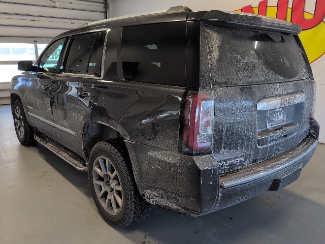 2016 Gmc Yukon Denali photo 2