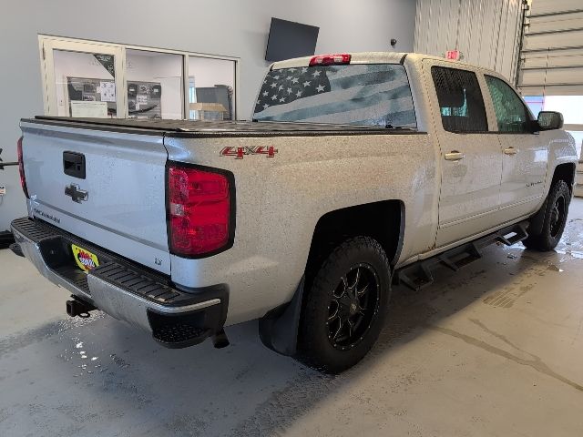 2015 Chevrolet Silverado 1500 LT photo 4