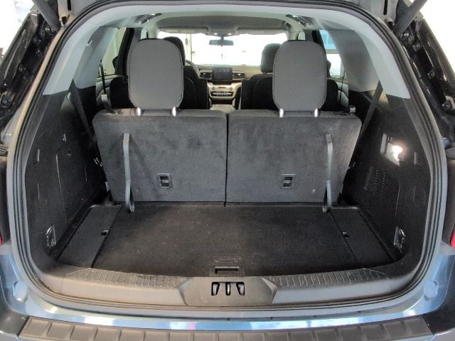 2023 Ford Explorer XLT - Photo 31