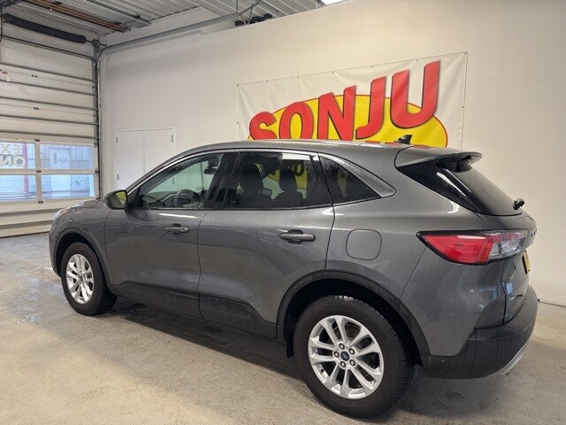 Used 2021 Ford Escape SE with VIN 1FMCU9G63MUA07678 for sale in Two Harbors, Minnesota