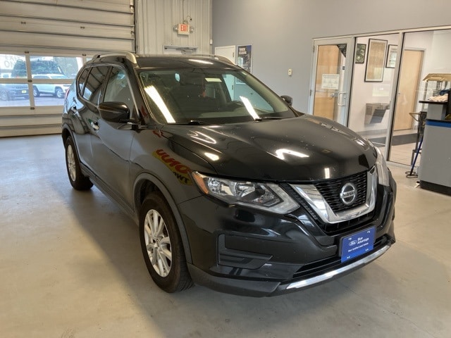 Used 2018 Nissan Rogue SV with VIN KNMAT2MV6JP503652 for sale in Two Harbors, Minnesota
