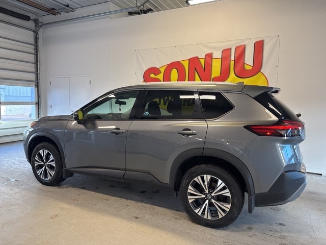 Used 2021 Nissan Rogue SV with VIN 5N1AT3BB5MC745984 for sale in Two Harbors, Minnesota