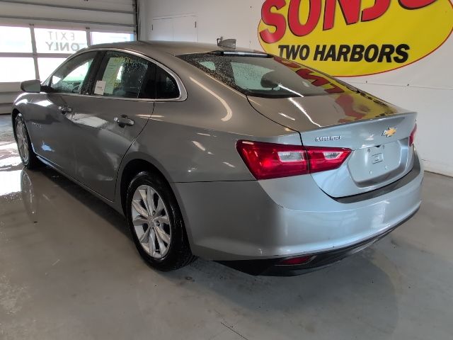 2023 Chevrolet Malibu 1LT photo 3