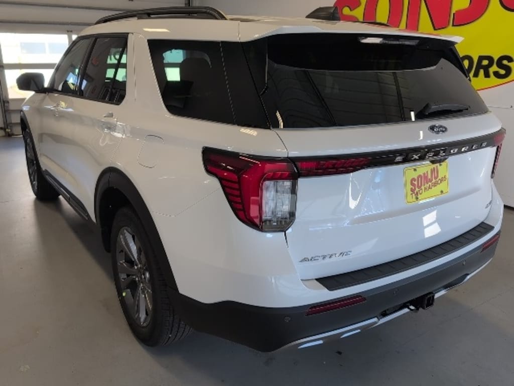 New 2026 Ford Explorer Active SUV