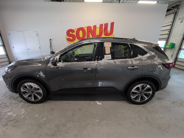 Used 2024 Ford Escape Platinum with VIN 1FMCU9JA0RUA59452 for sale in Two Harbors, Minnesota