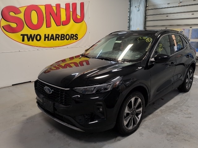 2024 Ford Escape Platinum's photo