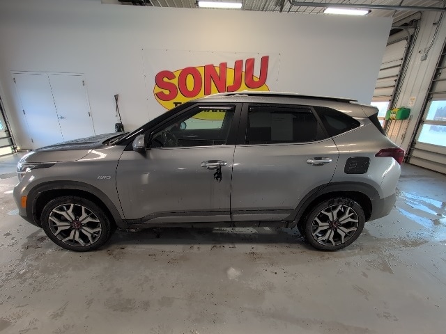 Used 2023 Kia Seltos SX with VIN KNDETCA25P7434446 for sale in Two Harbors, Minnesota