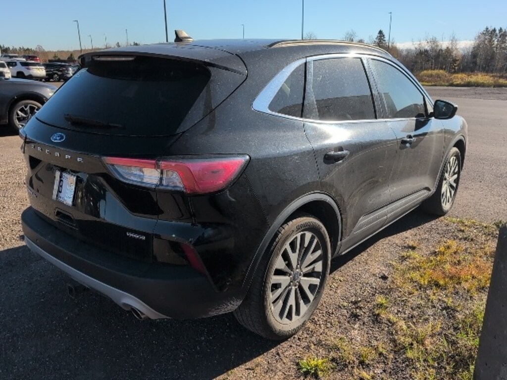 Used 2021 Ford Escape Hybrid Titanium SUV