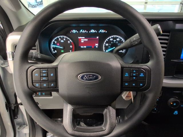 2026 Ford F-350 Super Duty XL - Photo 17