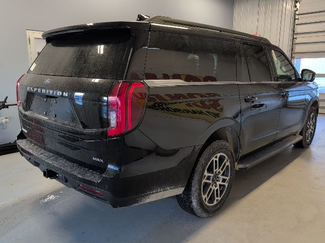 2026 Ford Expedition MAX photo 2