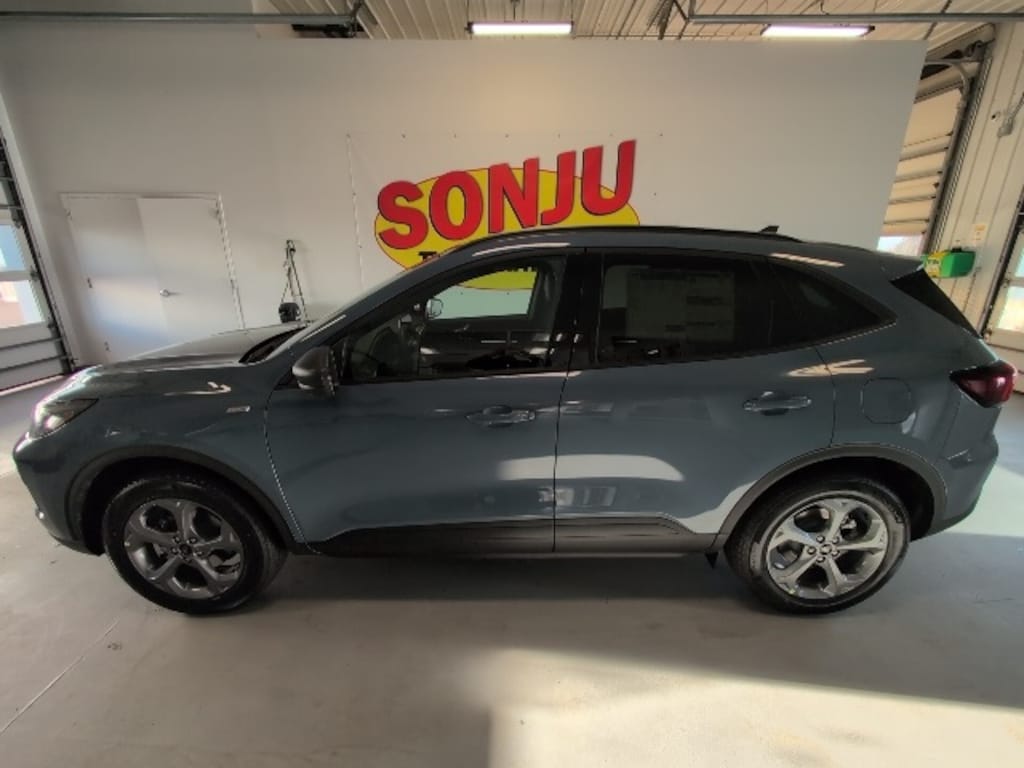 New 2026 Ford Escape ST-Line SUV