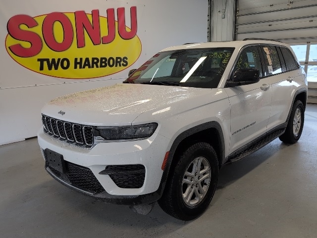 2023 Jeep Grand Cherokee Laredo's photo