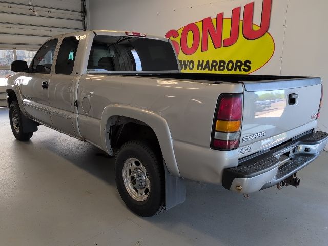 Used 2005 GMC Sierra 2500HD SLE with VIN 1GTHK29U95E266450 for sale in Two Harbors, Minnesota