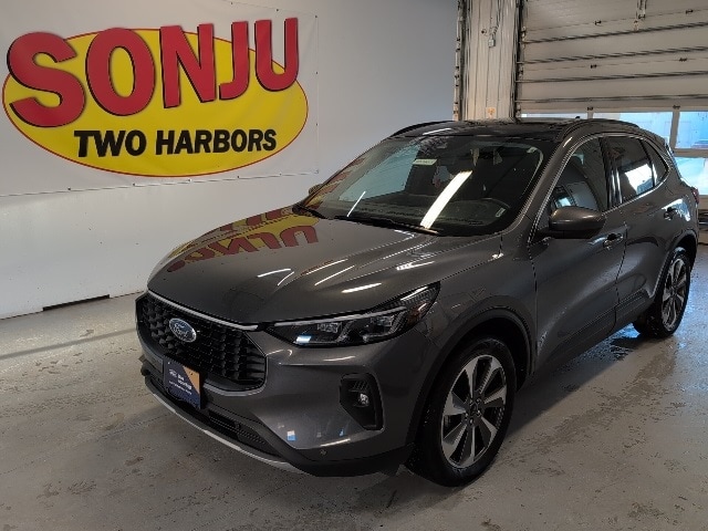 2024 Ford Escape Platinum's photo