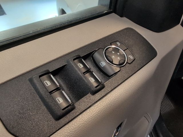 2018 Ford F-350 Super Duty XLT - Photo 14