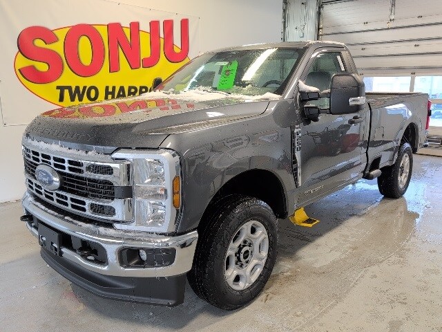 2026 Ford F-250 Super Duty XLT's photo