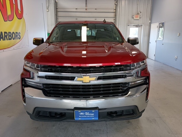 Used 2019 Chevrolet Silverado 1500 LT with VIN 1GCUYDED2KZ242820 for sale in Two Harbors, Minnesota