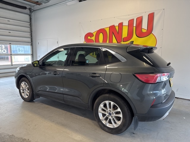 Used 2020 Ford Escape SE with VIN 1FMCU9G6XLUB05167 for sale in Two Harbors, Minnesota