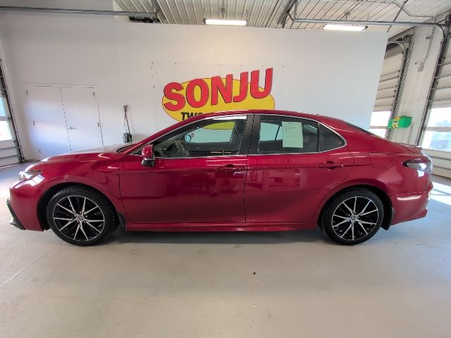 Certified 2024 Toyota Camry SE with VIN 4T1S11BK1RU123608 for sale in Two Harbors, Minnesota