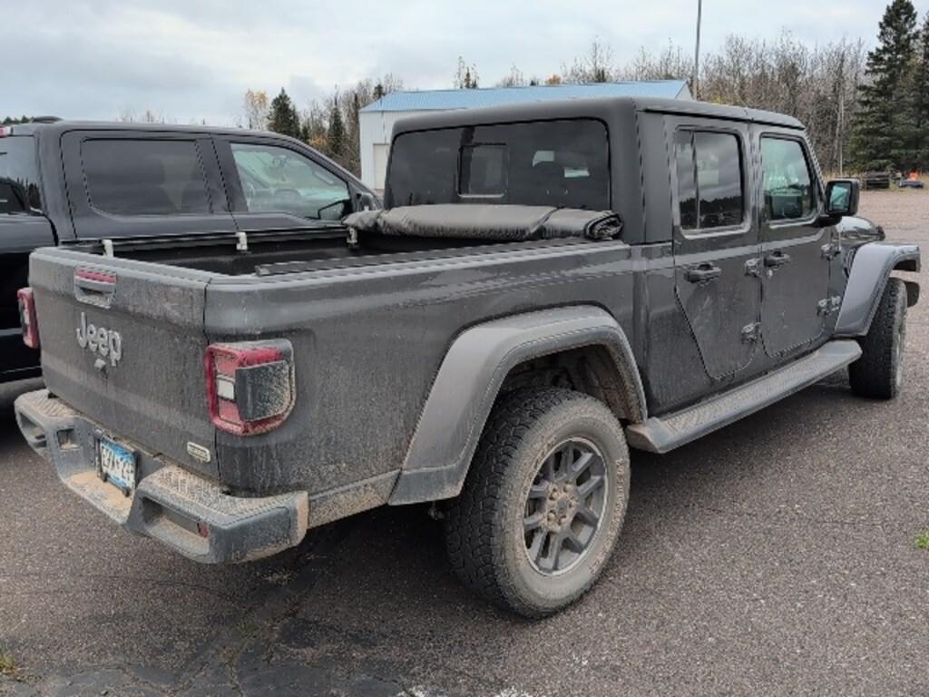 Used 2020 Jeep Gladiator Overland Truck