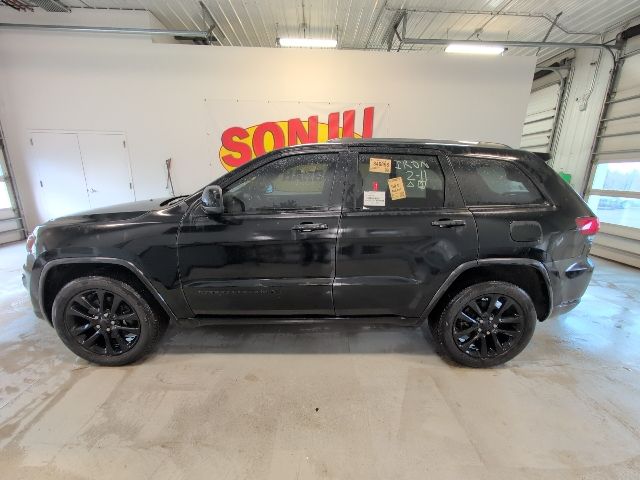 Used 2021 Jeep Grand Cherokee Altitude with VIN 1C4RJFAGXMC800456 for sale in Two Harbors, Minnesota