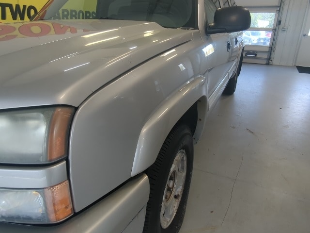 Used 2006 Chevrolet Silverado 1500 LT3 with VIN 2GCEK13T961177557 for sale in Two Harbors, Minnesota