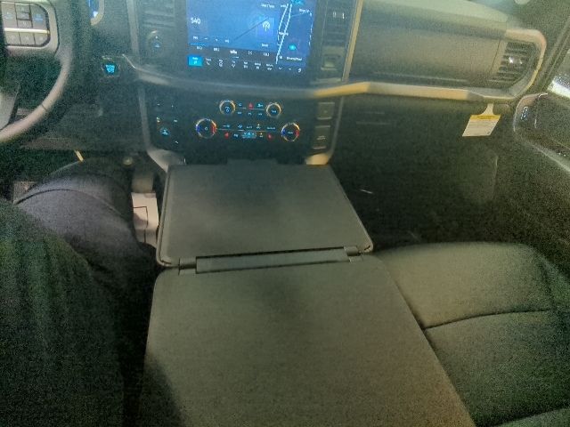 2025 Ford F-150 XLT - Photo 23