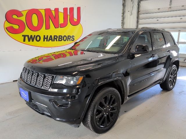 2021 Jeep Grand Cherokee Altitude's photo