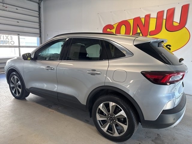 Used 2023 Ford Escape Platinum with VIN 1FMCU9JA4PUA27746 for sale in Two Harbors, Minnesota