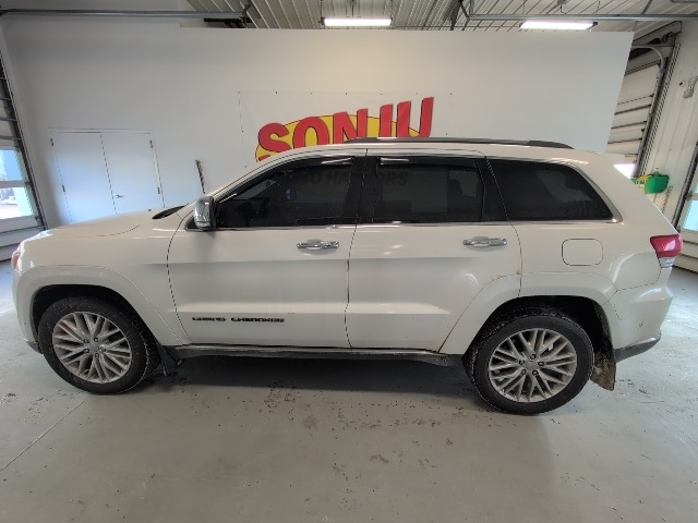 Used 2017 Jeep Grand Cherokee Summit with VIN 1C4RJFJT9HC710430 for sale in Two Harbors, Minnesota