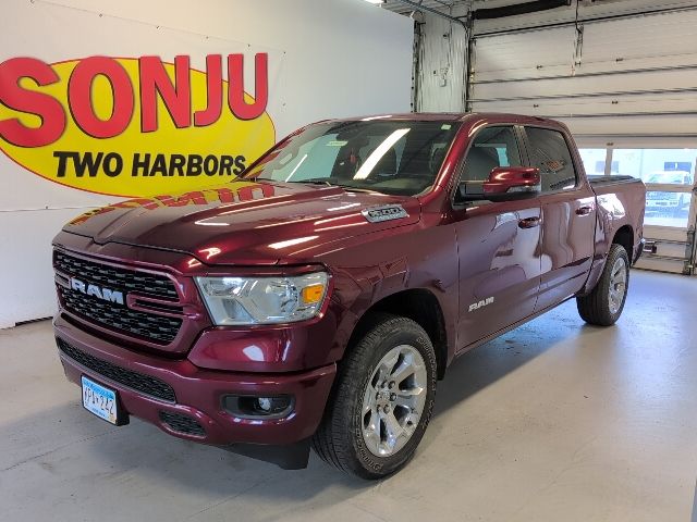 2023 RAM 1500 Big Horn/Lone Star 4x4 Crew Cab 5'7's photo