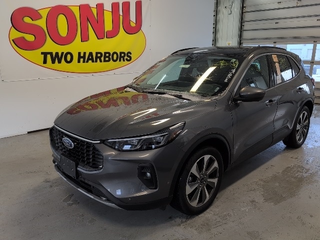 2024 Ford Escape Platinum's photo