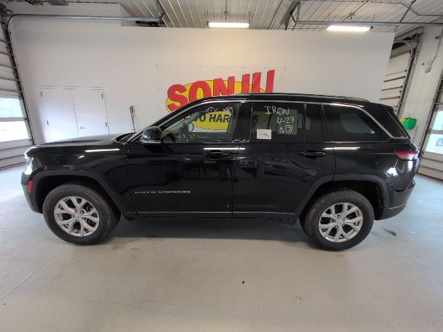 Certified 2023 Jeep Grand Cherokee Limited with VIN 1C4RJHBG8PC539536 for sale in Two Harbors, Minnesota