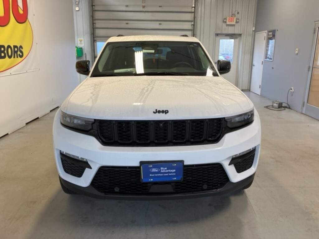 Used 2023 Jeep Grand Cherokee Limited SUV