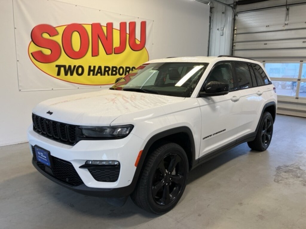Used 2023 Jeep Grand Cherokee Limited SUV