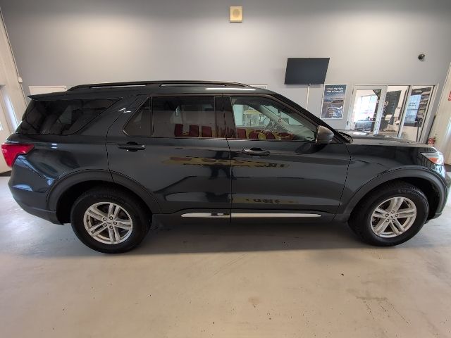 2023 Ford Explorer XLT - Photo 6