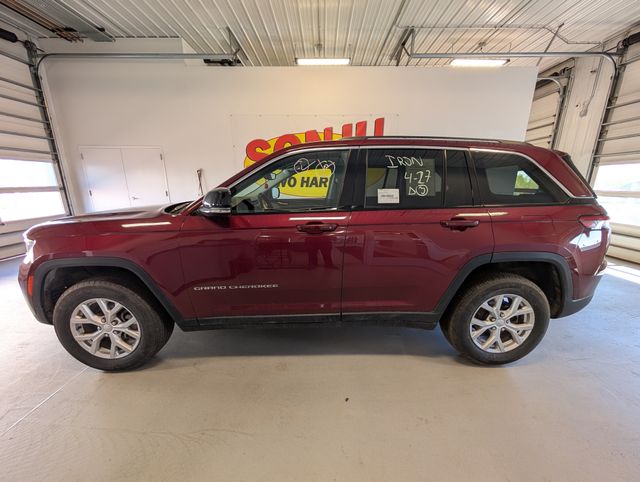 Certified 2023 Jeep Grand Cherokee Limited with VIN 1C4RJHBG9PC613109 for sale in Two Harbors, Minnesota