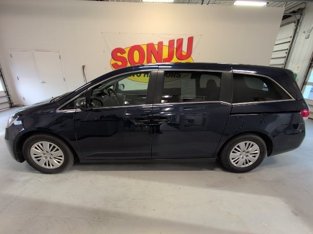 Used 2016 Honda Odyssey LX with VIN 5FNRL5H23GB089933 for sale in Two Harbors, Minnesota