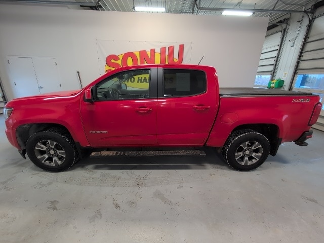 Used 2015 Chevrolet Colorado Z71 with VIN 1GCGTCE30F1242784 for sale in Two Harbors, Minnesota