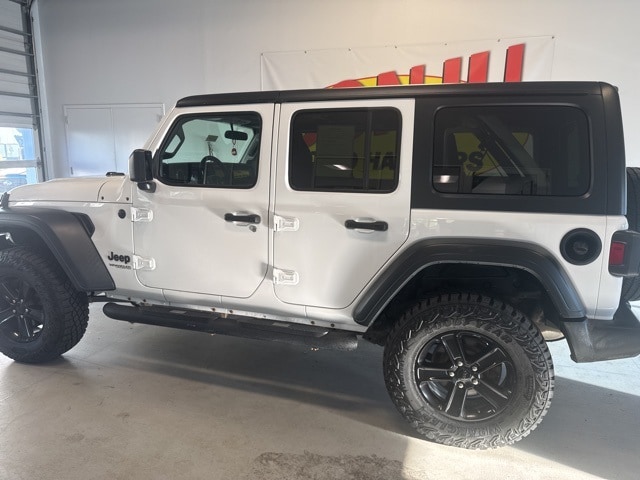 Used 2020 Jeep Wrangler Unlimited Altitude with VIN 1C4HJXDG3LW210092 for sale in Two Harbors, Minnesota