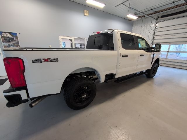 2026 Ford F-350 Super Duty XL - Photo 6