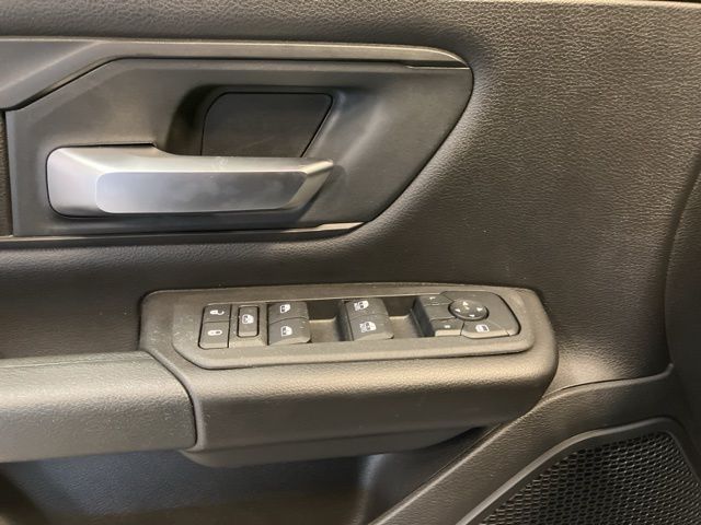 2025 RAM Ram 1500 Pickup Tradesman - Photo 22