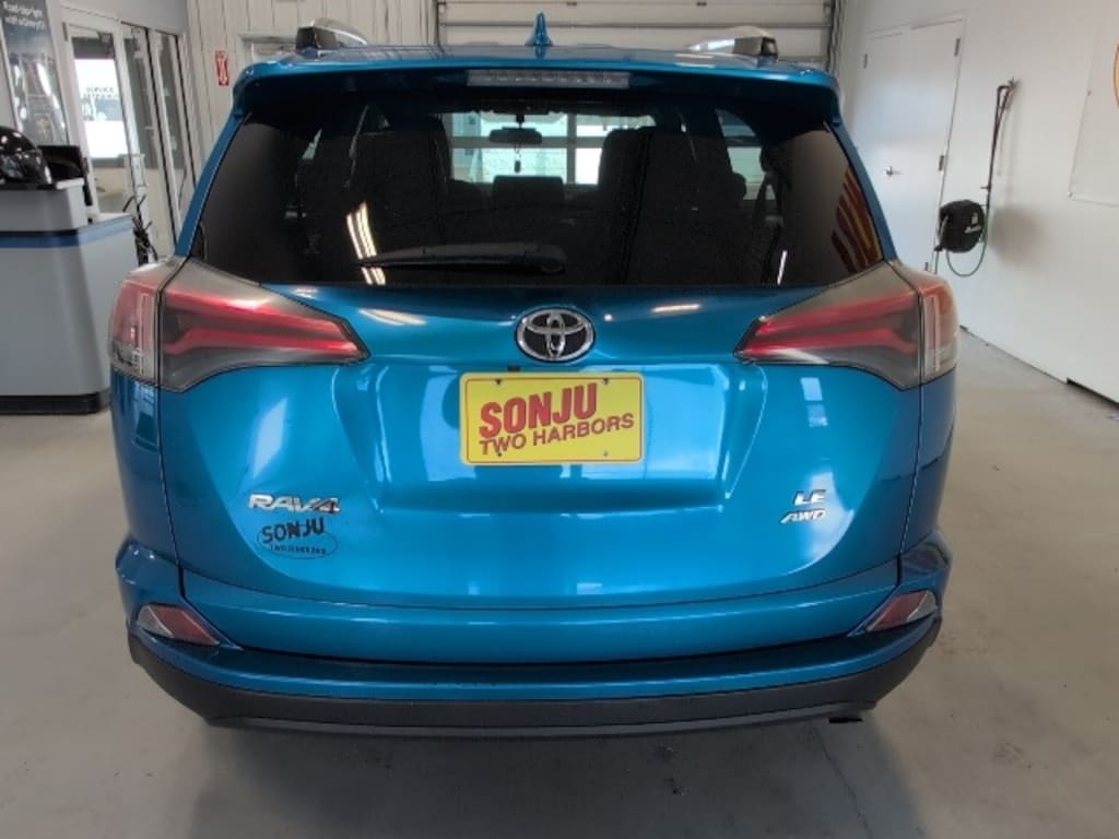 Used 2016 Toyota RAV4 LE SUV