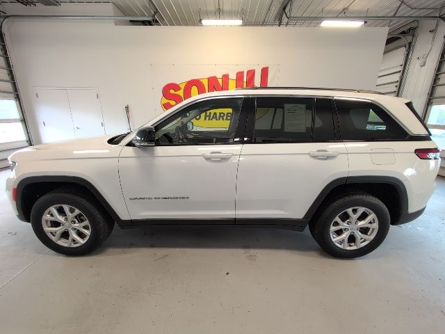 Certified 2023 Jeep Grand Cherokee Limited with VIN 1C4RJHBG6P8800892 for sale in Two Harbors, Minnesota