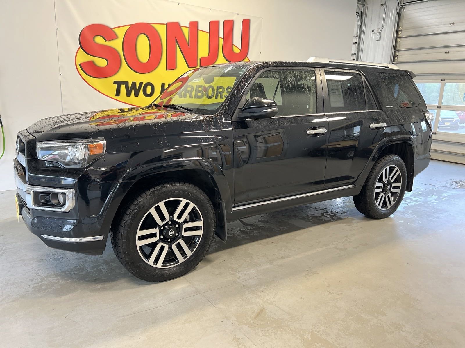 Certified 2018 Toyota 4Runner Limited with VIN JTEBU5JR8J5530353 for sale in Two Harbors, Minnesota