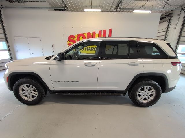 Certified 2023 Jeep Grand Cherokee Laredo with VIN 1C4RJHAG2PC640380 for sale in Two Harbors, Minnesota