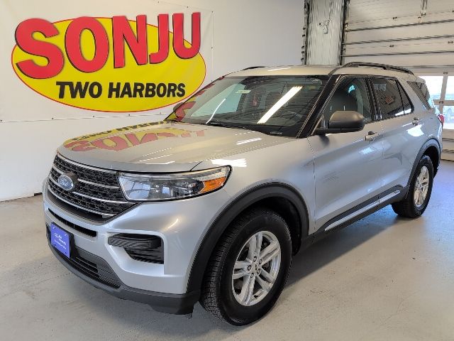 2022 Ford Explorer XLT 4WD's photo