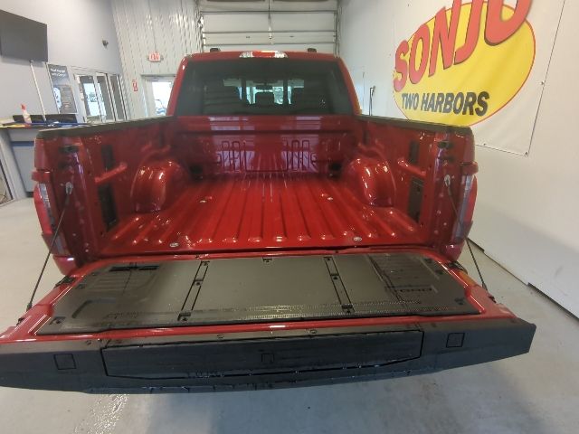 2025 Ford F-150 XLT - Photo 8